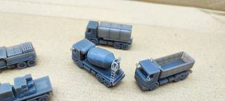 5 Camiones + carga Escala N 1:160