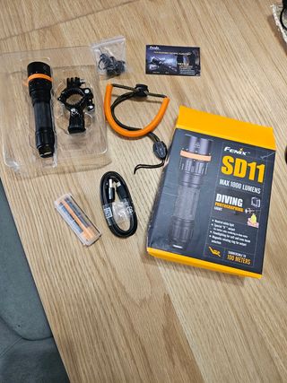 Lirtena buceo y espeleología