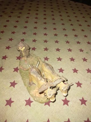 Figuras belén de barro muy antigua