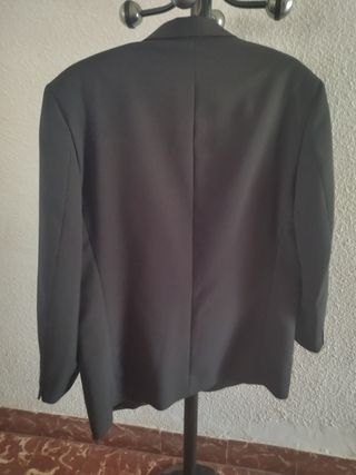 Traje chaqueta de vestir hombre.