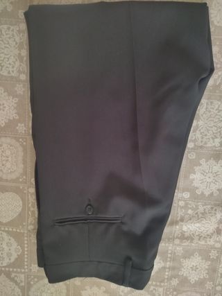 Traje chaqueta de vestir hombre.