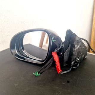 Espejo izquierdo volkswagen pasaat