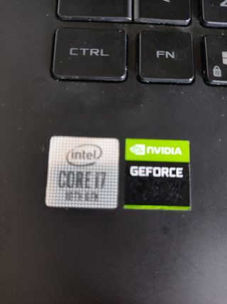 ASUS ROG STRIX SCAR 17 (17 pulgadas).