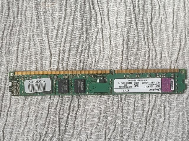 2 Memorias RAM 2GB KVR1333D3N9/2G