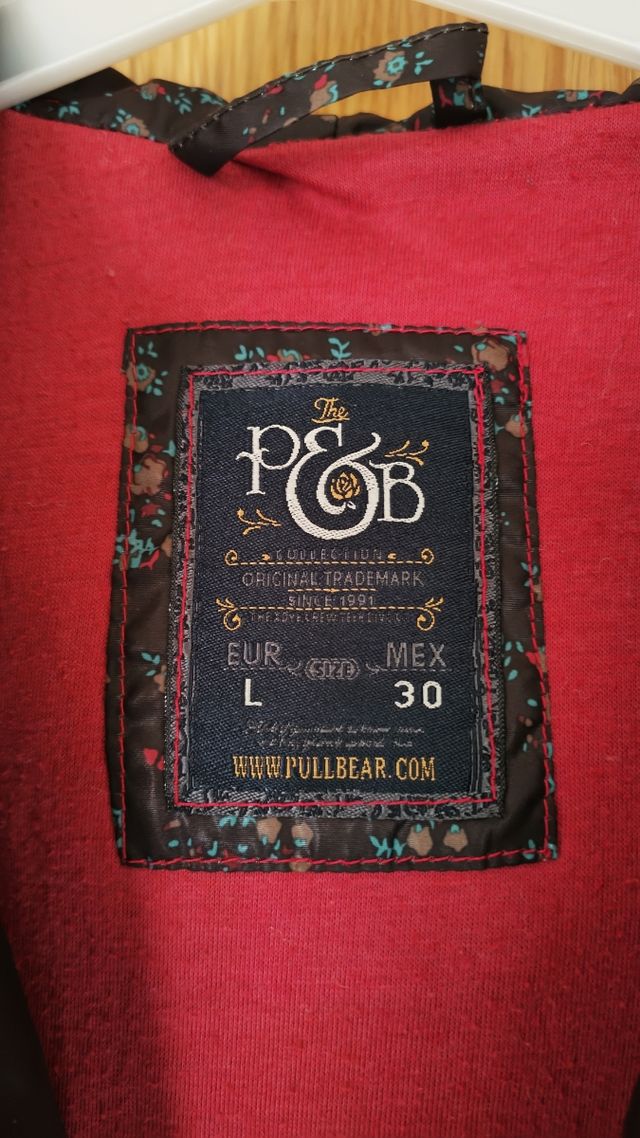 Chaqueta chubasquero PullBear