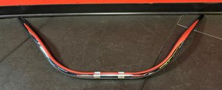 Manubrio da 1 pollice stile bikini bar marca Burly