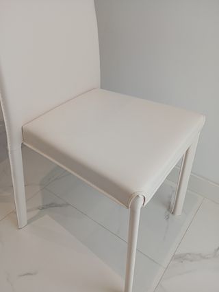 LOTE 6 SILLAS DE COMEDOR