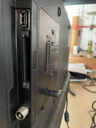 TV Samsung 32" Full HD - Como Nueva