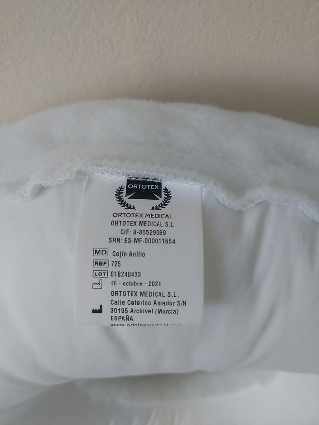 Cojín antiescaras con funda transportadora.