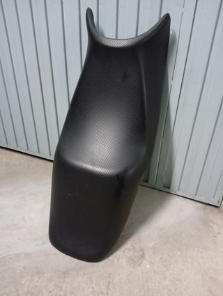 Asiento Yamaha FZ6