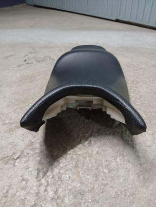 Asiento Yamaha FZ6