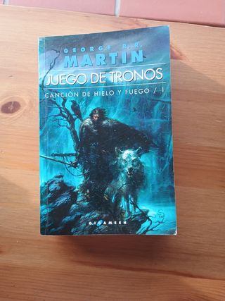 Canción de hielo y fuego: Juego de tronos (Omnium) (Gigamesh Omnium) (Spanish Edition)