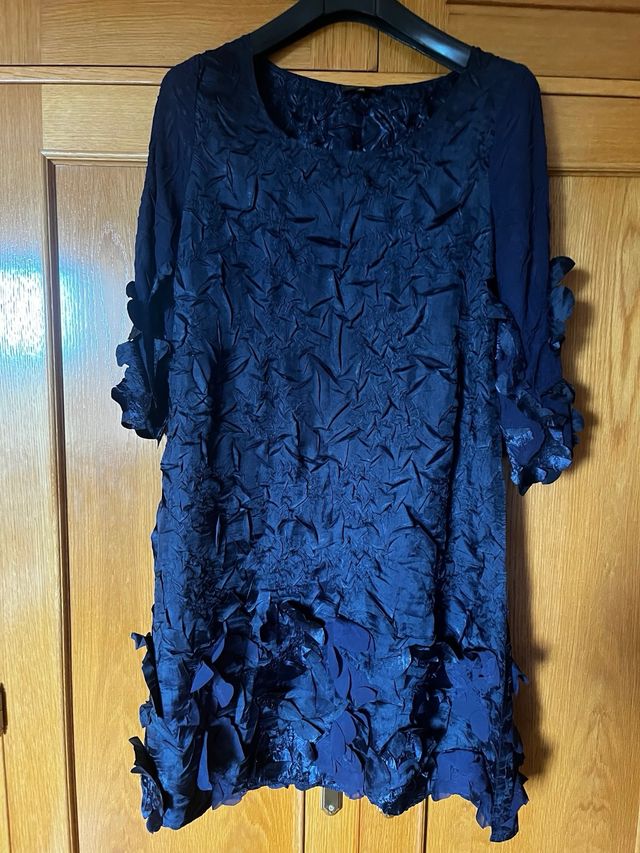 Vestido de Adolfo Dominguez