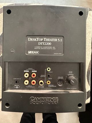 Altavoces Creative DeskTop Theatre DTT2200