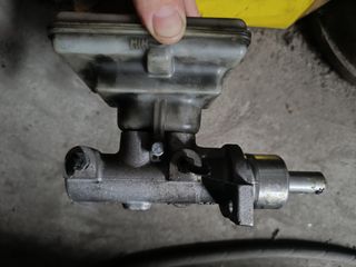 Bomba de freno Ford Transit .