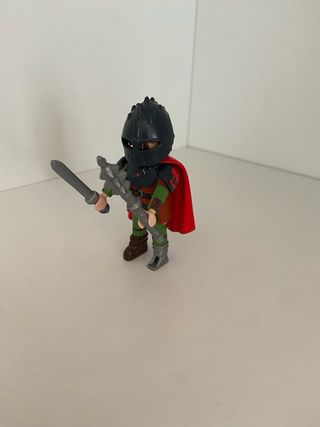 Playmobil muñeco caballero