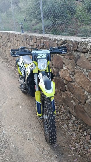 Husqvarna 350 4t 2021