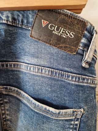 Pantalón Guess Skinny