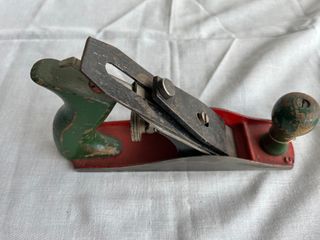 CEPILLO METÁLICO DE CARPINTERO URKO