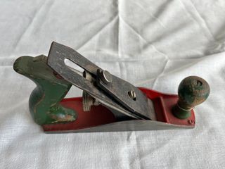 CEPILLO METÁLICO DE CARPINTERO URKO