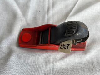 Cepillo metálico de carpintero pequeño URKO.