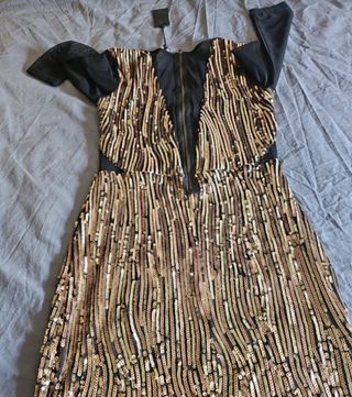 Vestido elastico marca Guess con etiquet
