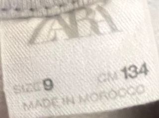 Sudadera gris anime (talla 9)