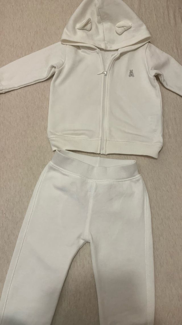 conjunto chandal unisex de Benetton