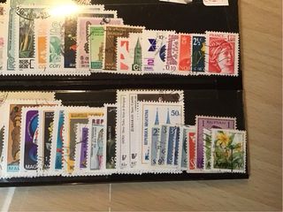 Francobolli raccolta 50 esemplari