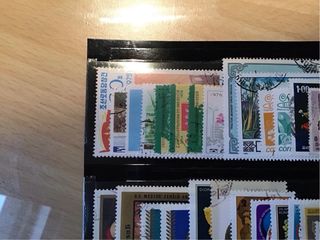 Francobolli raccolta 50 esemplari