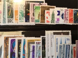 Francobolli raccolta 50 esemplari