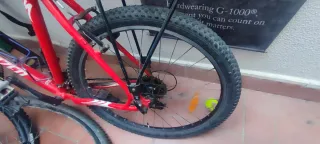 BICI MTB SPECIALIZED ROJA
