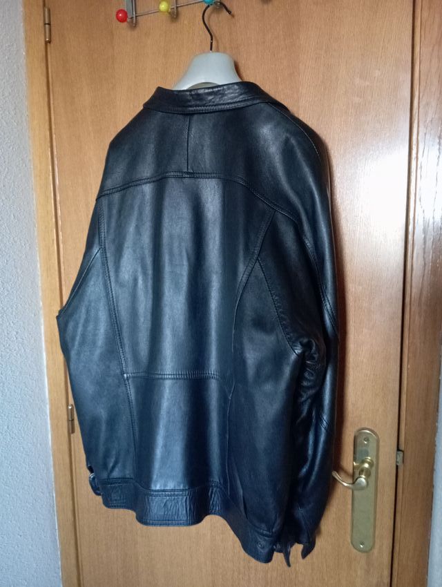 CHAQUETA CUERO T. 56 HOMBRE PELETERÍA CUELLO NUEVO