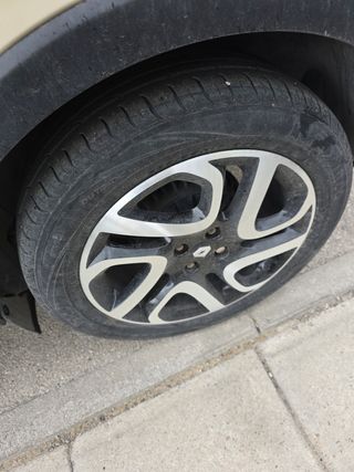 Vendo 4 gomme x auto renault captur usate