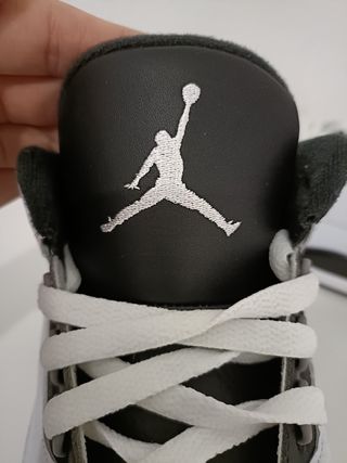 Nike Air Jordan 3 "Infrared 23"