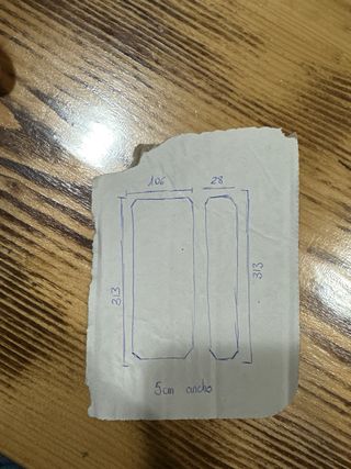 Mesa y 2 bancos de granito mondariz pulido