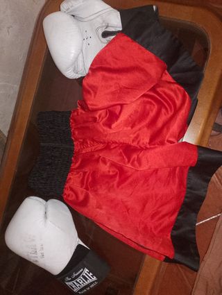 Guantes yPantalones boxeo
