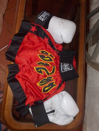 Guantes yPantalones boxeo