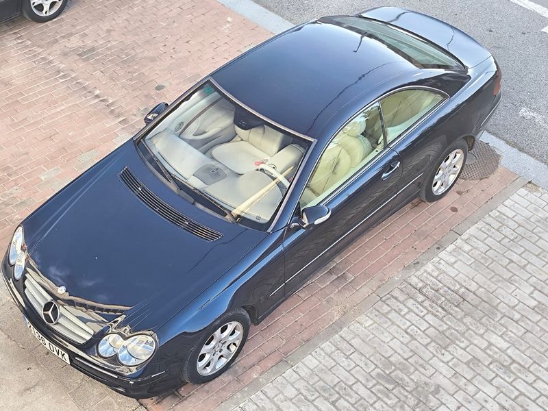 Mercedes-Benz  CLK 2005 - foto 1