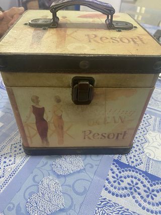 Caja madera decorativa