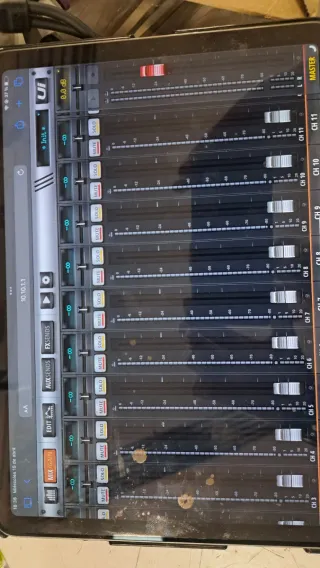 Soundcraft ui24r