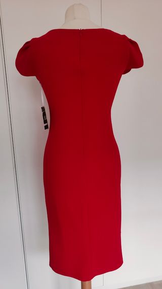 Vestido NUEVO midi rojo invitada S 36