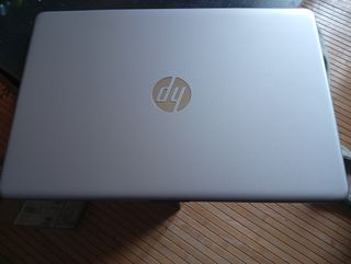 Portátil HP 255 g9