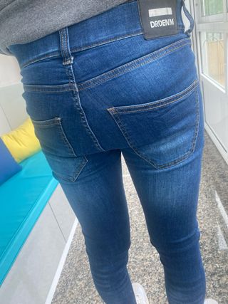 Pantalon vaquero pitillo