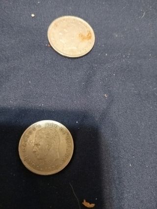 Monedas 25 pesetas  y 2de 5 peseta