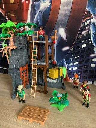 Playmobil Dino Campamento Base con T Rex
