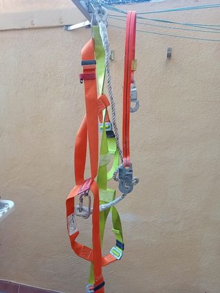 Arnés alturas construcción 
