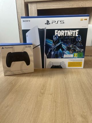 PS5 Slim + 3 juegos