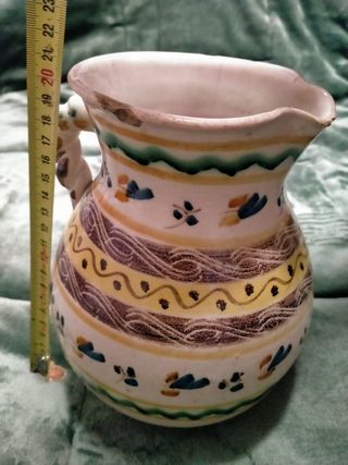 Jarra antigua de Puente del Arzobispo