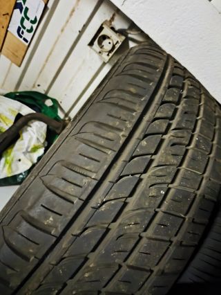 Llantas con neumáticos de grupo VAG